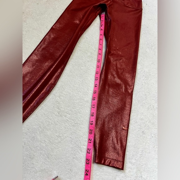 Nike Dri-Fit Rose Gold Shimmer One Icon Clash Tight/Leggings - Size XS - Picture 6 of 12